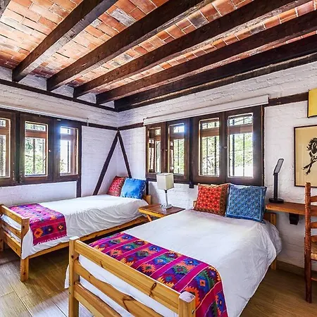 Agradable Cuarto De Hostal Sobre El Centro, Valle Valle de Bravo Exterior photo